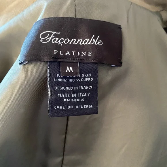 Faconnable suede toupe color over coat
